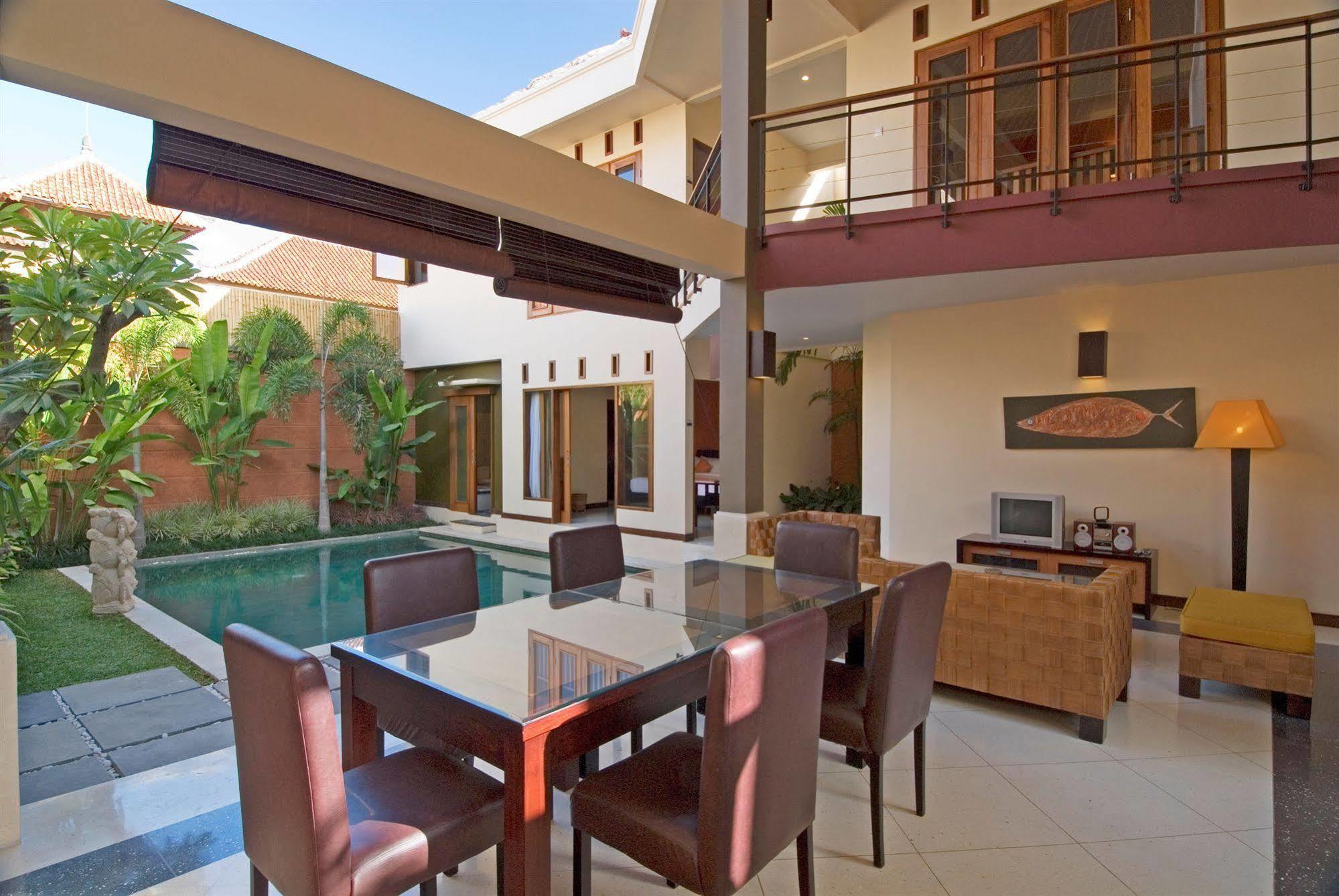 D'Alang Alang Villas Seminyak Kültér fotó