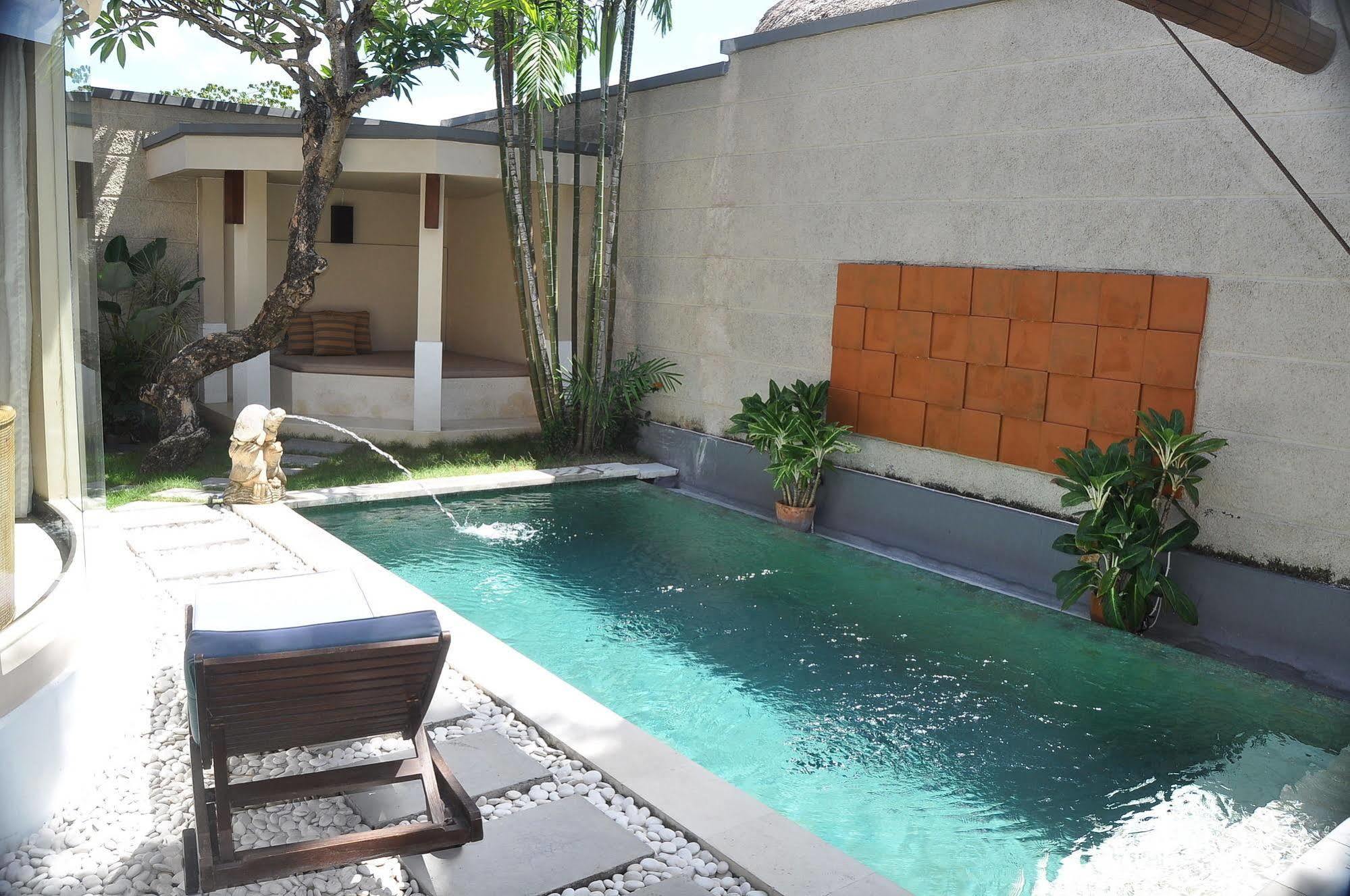 D'Alang Alang Villas Seminyak Kültér fotó